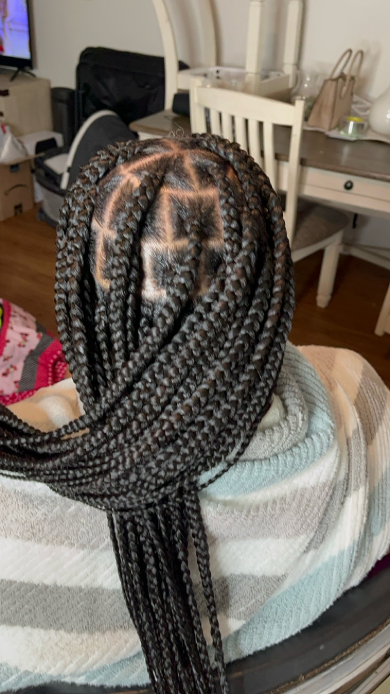 Medium Knotless