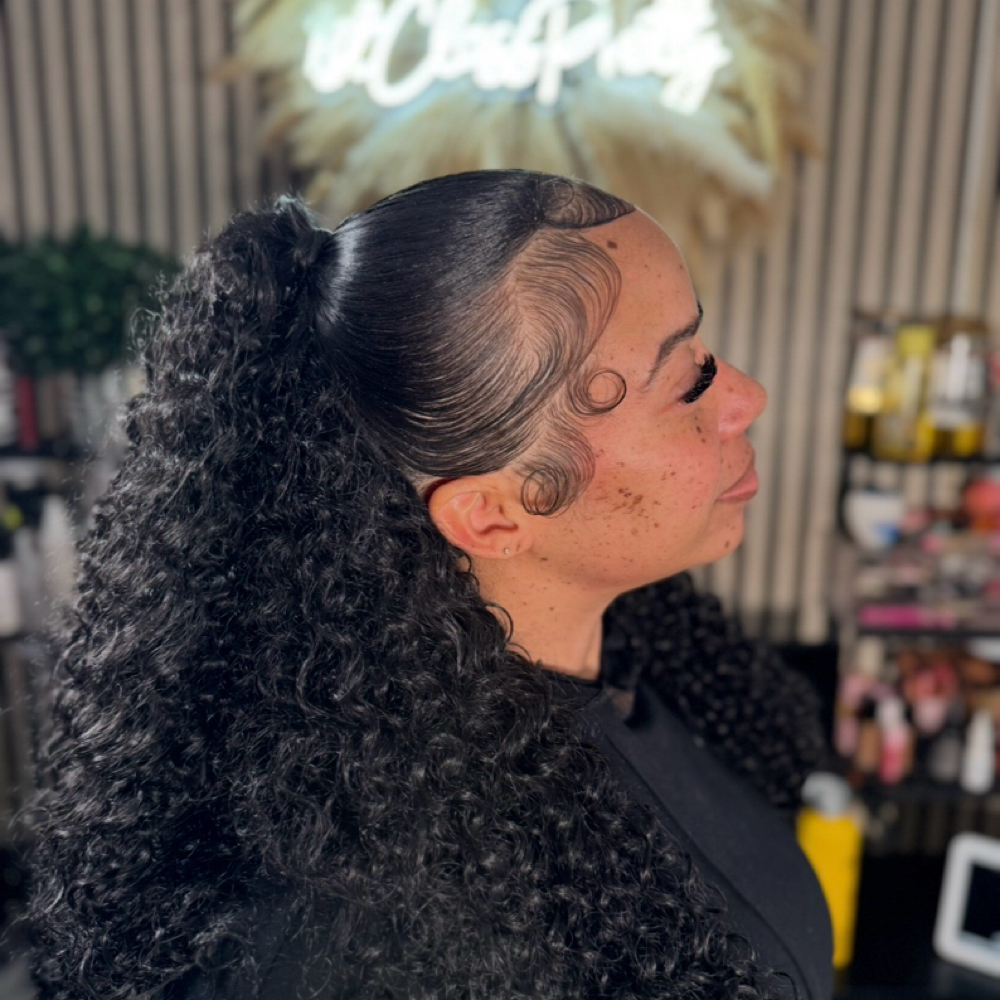 Half Up / Half Down ( Bond In ) at 1ST CLASS PRETTY in Miami Gardens, FL