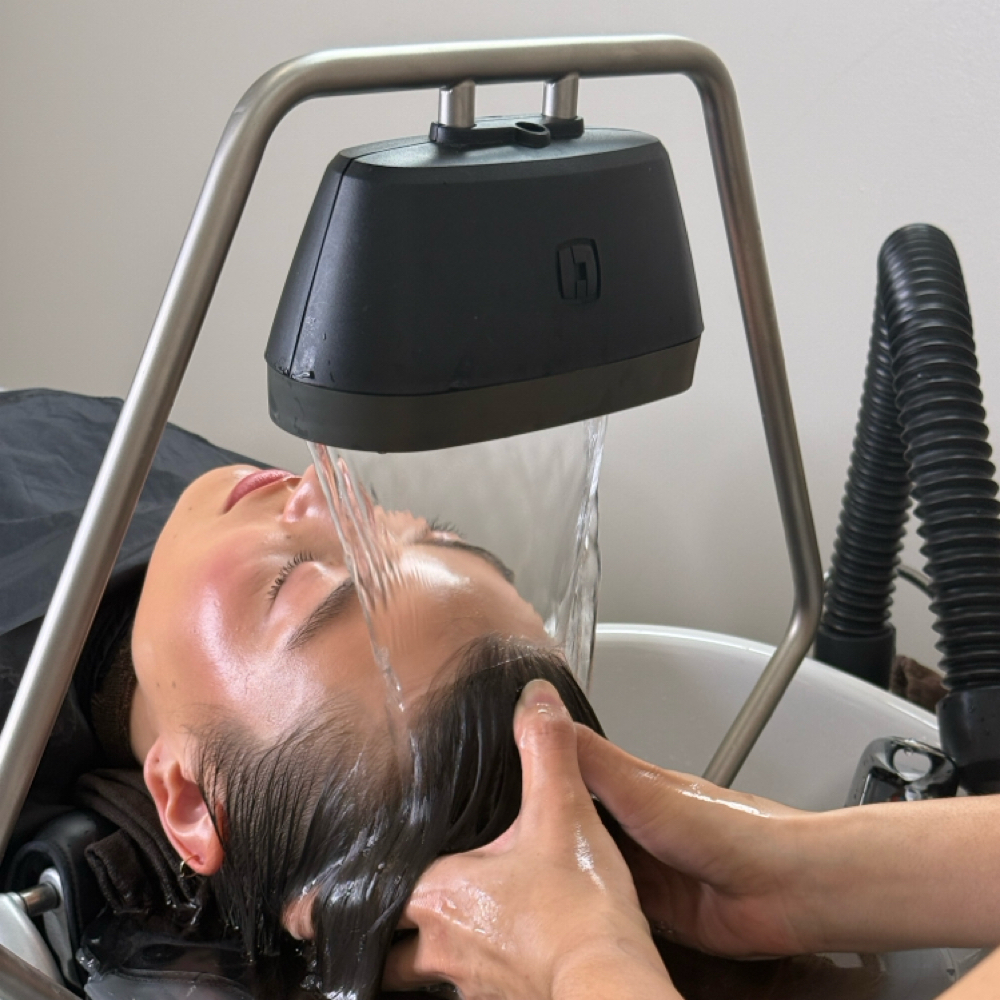 Dandruff Relief Scalp Ritual 60min at Minori hair and scalp studio in Redondo Beach, CA