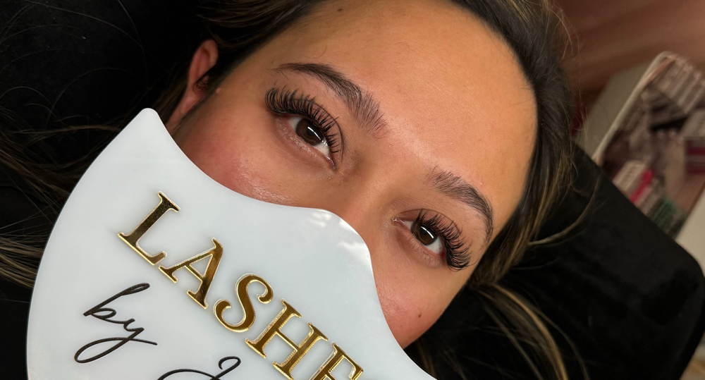 Wet Full Set at Hunnyy Lashes in Phenix City, AL