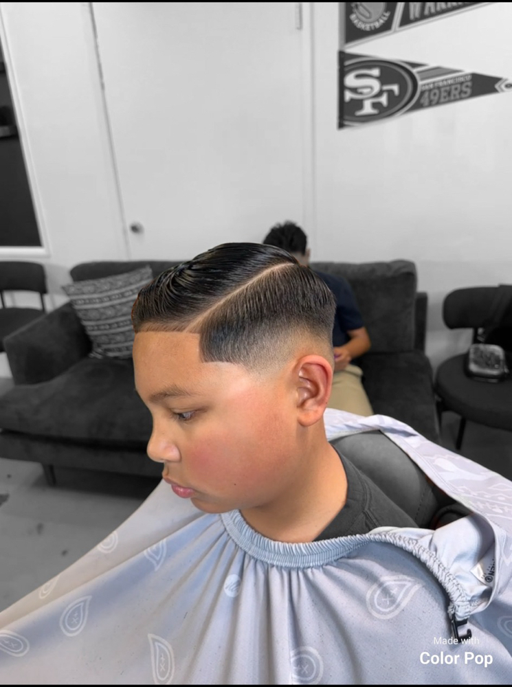 KIDS HAIRCUT / 12 & UNDER