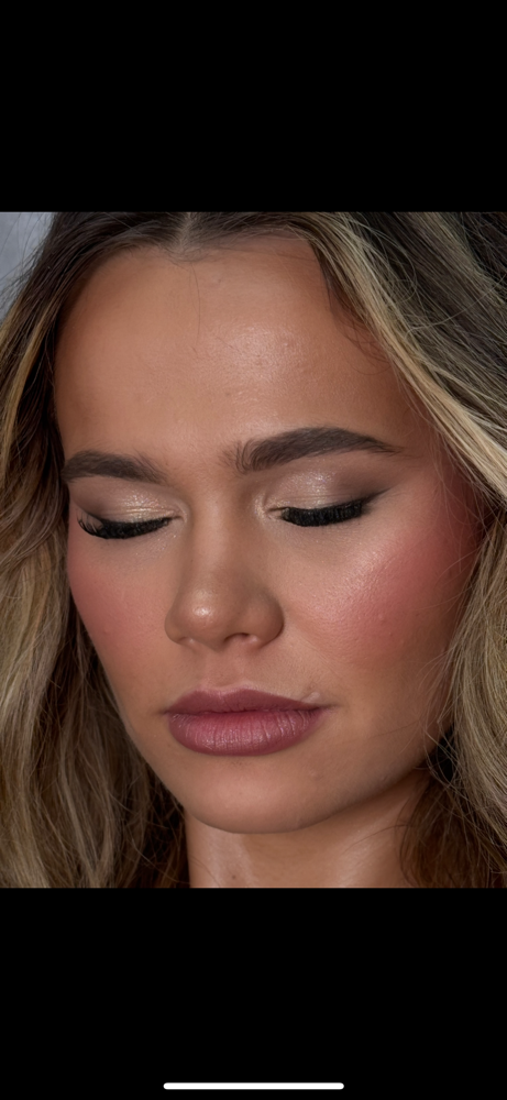 Soft or Full Makeup | Fri-Sun