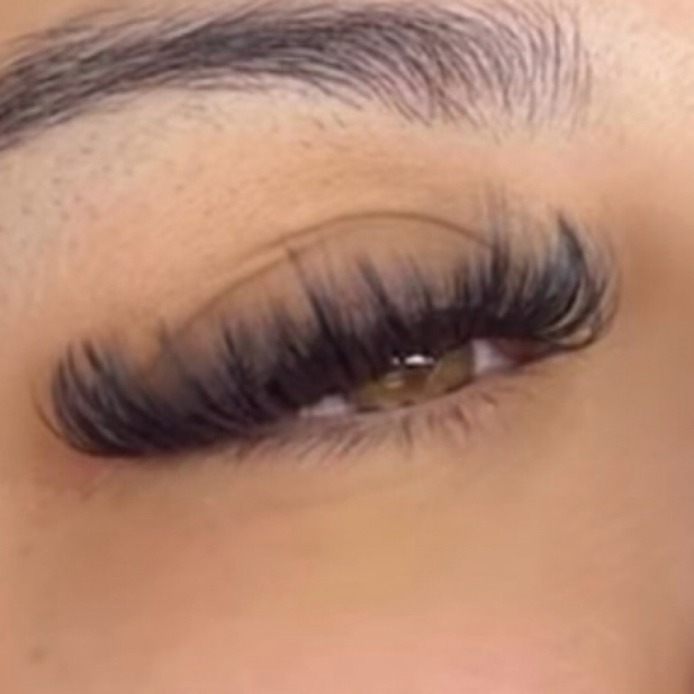 Lash Extensions (Volume) at Regal Glow Aesthetics in Fairfield, CA