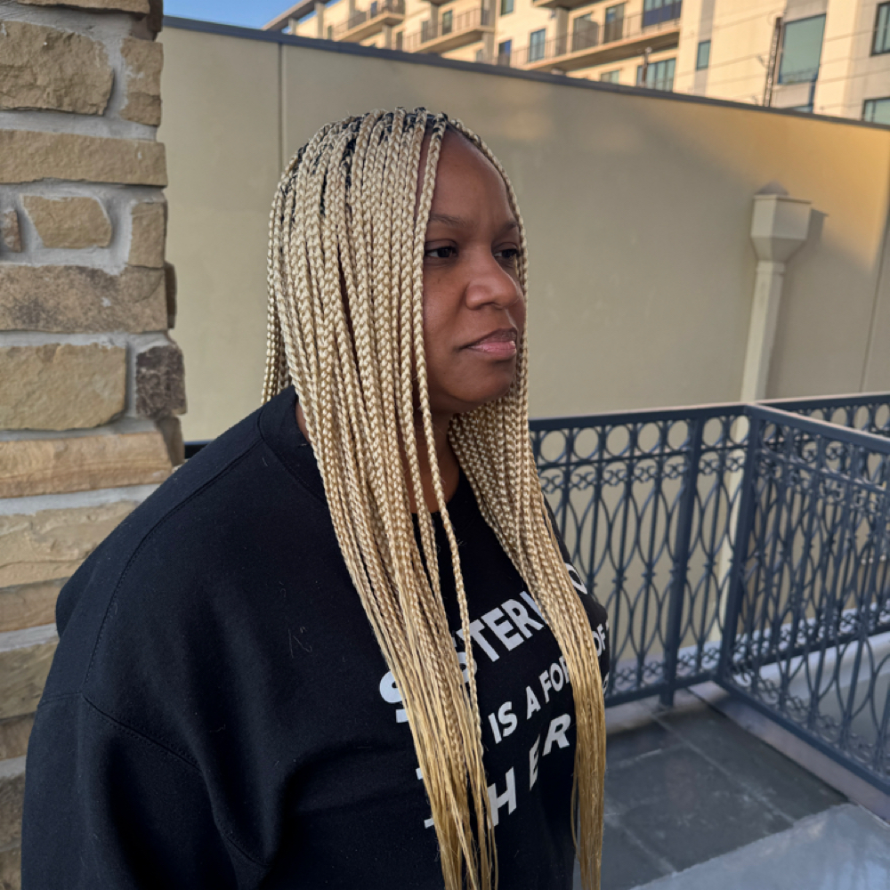 Boxe Braids at Fifi in Houston, TX