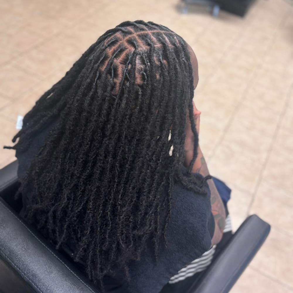 Loc Extensions at Josiey Styles in Bossier, LA