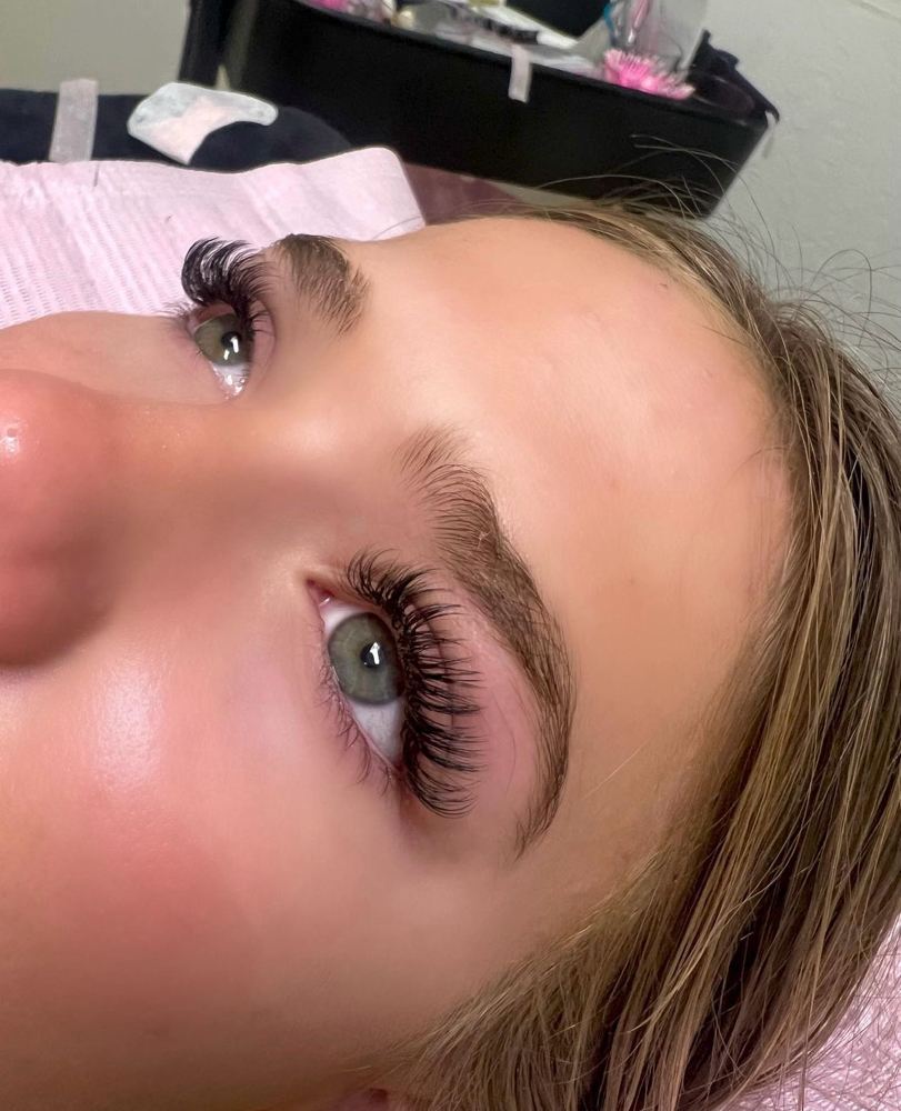 Lash Removal