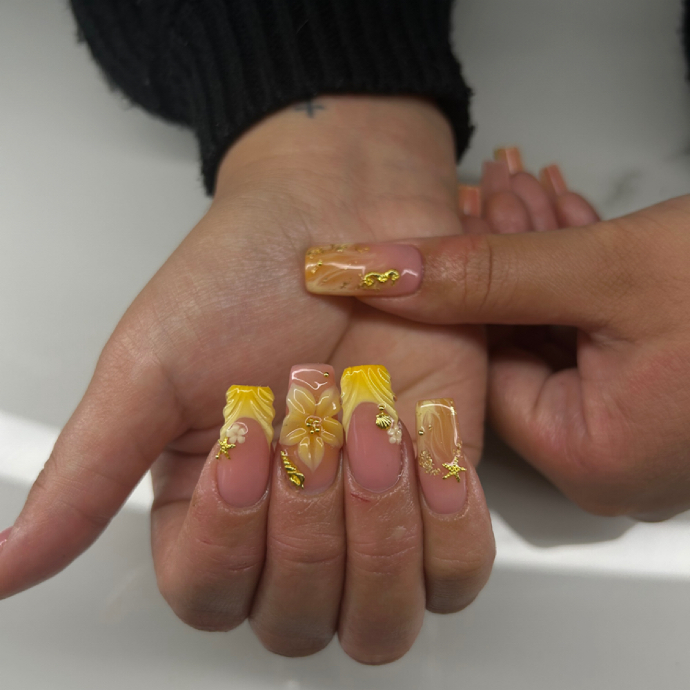 3D Art (rib Lines, Bubbles Ect.) at jazz does nails in Bellevue, WA