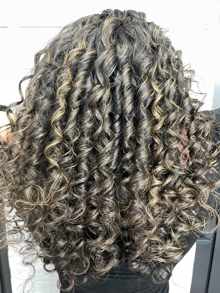 Exist. Guest Curly Hair Services
