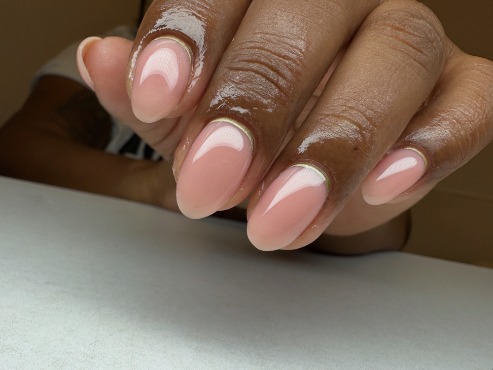 STRUCTURED MANICURE MEDIUM LENGTH