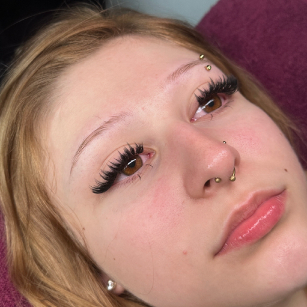 Lash Full Set (any Style) at Lashesbymonica Lake Stevens in Lake Stevens, WA