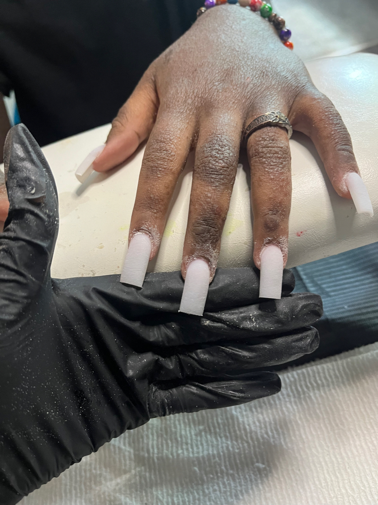 Fill In [Hands, 2-3 Wks Of Growth]