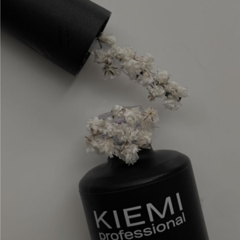 Foreign Soak Off at Kenzies Nail Bar in Pickerington, OH