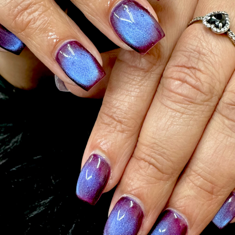 Cat-eye Gel Polish at Shes Entitled in Massillon, OH