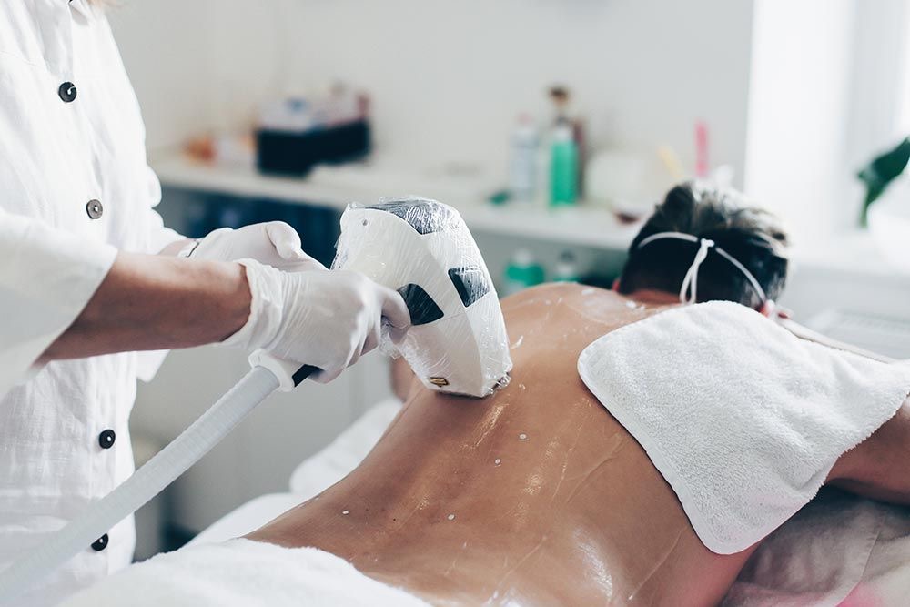 Back / Espalda at LUXOR BEAUTY BAR in ALPHARETTA, GA