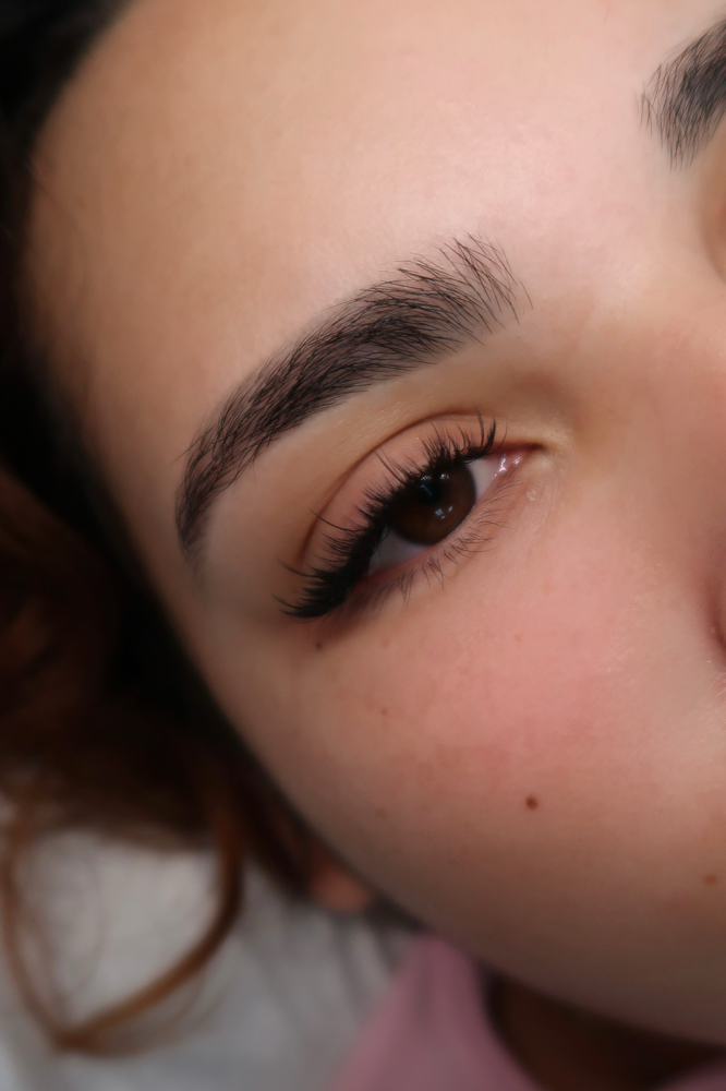 Customized Full Set Of Lashes