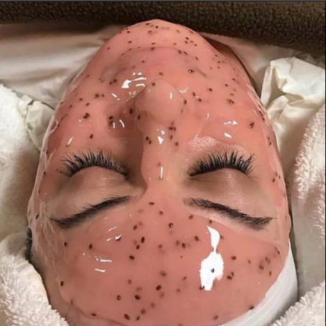 Taylor'd Hydrojelly Glow™ Facial