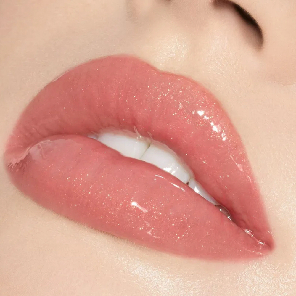 Full Lip Fill at D' Beauty Studio LLC in Weslaco, TX