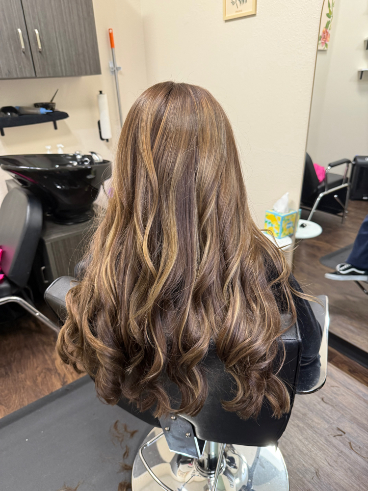 Cate Blow-Out & Hot Tool Style