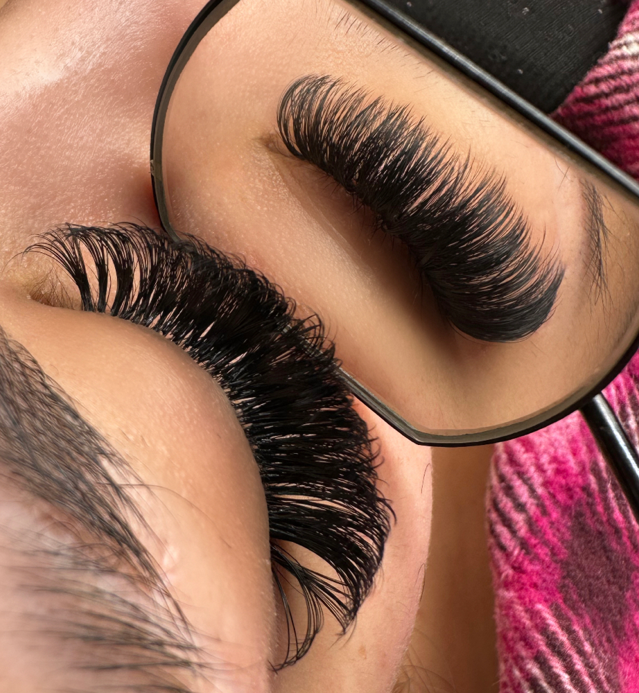 Mega Volume Lash 3 Week Fill