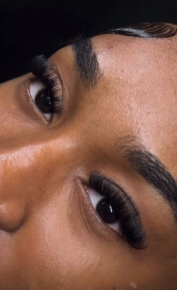 Cluster Lashes
