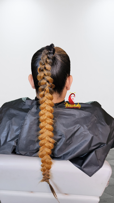 Ponytail at Heavenly Styles of LaBriana in Glenwood, IL