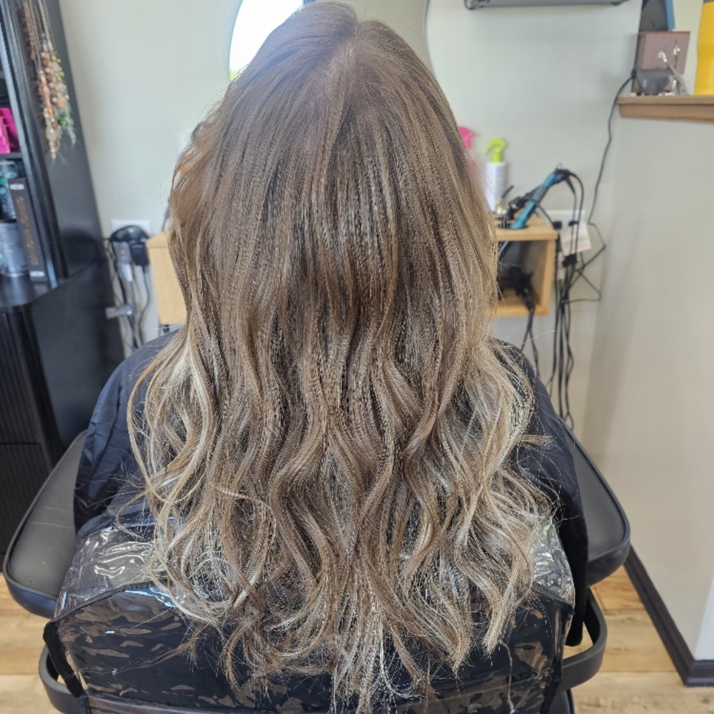 Volume/flex Weft Install at Dye Pretty Salon in Worthington, MN