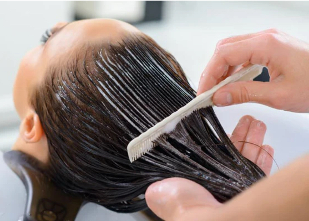 Deep Conditioning Treatment at Lott’s of Beauty in Monterey, CA