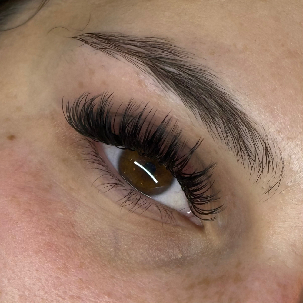 “Wet Set” Full Set at MNML Beauty Co in nutley, NJ