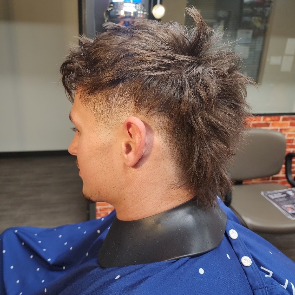 (New Guest) Apprentice Classic Cut at Ole Glory Barbershop in Nashville, TN