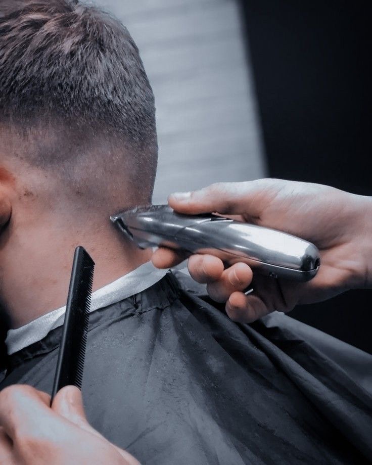 Shampoo/Cut/Style- Clipper
