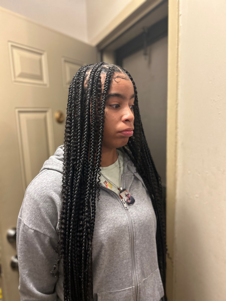 Large Knotless Box Braids