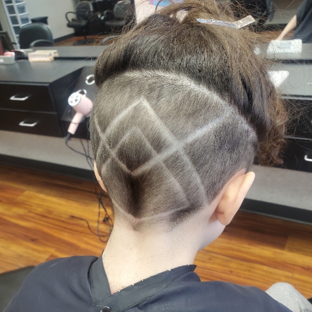 Undercut at babyurbang in Endwell, NY