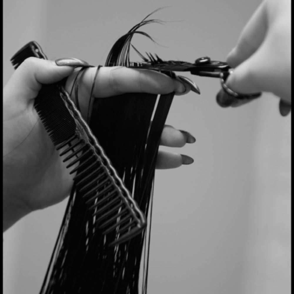 Kids Haircut at Ivey Studio Suites in Vincennes, IN