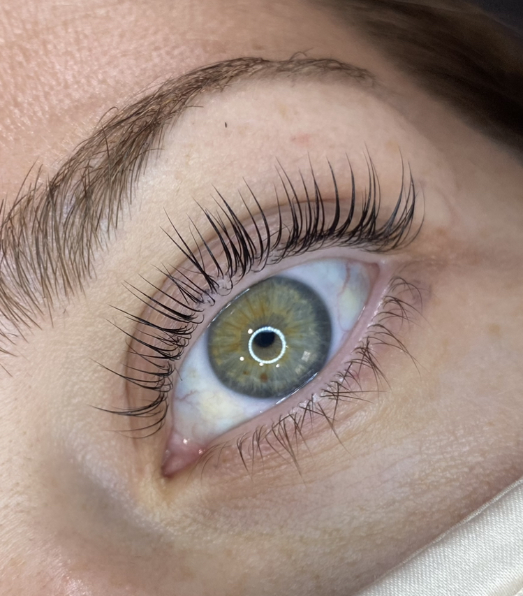 Keratin Lash Lift with Dez