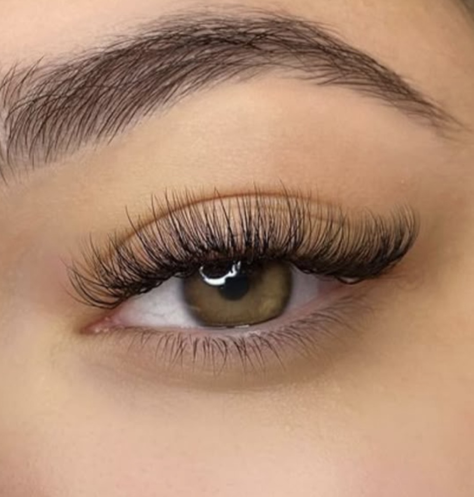 Hybrid Lashes