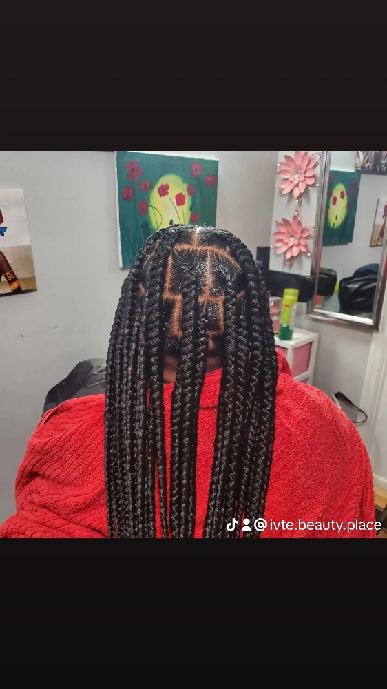 Jumbo Knotless Braids