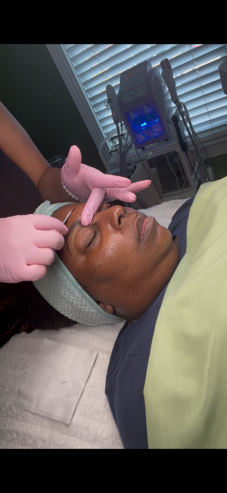 Dermaplane Facial at Nani Esthetics By Dasia in Clayton, NC
