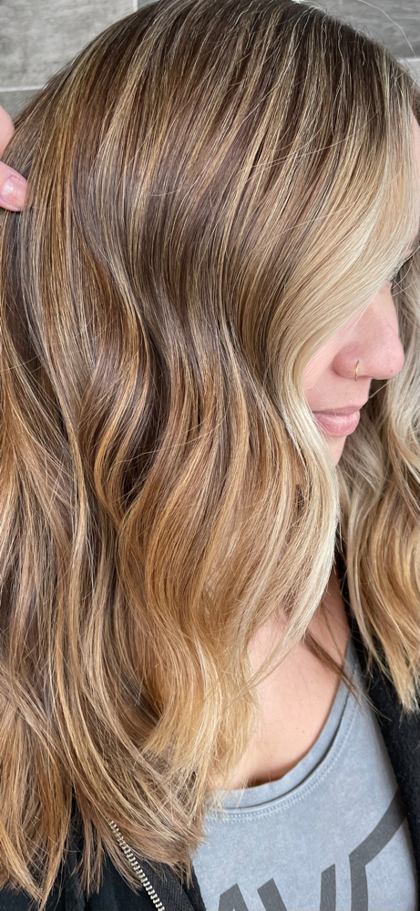Modern Blonding & Coloring