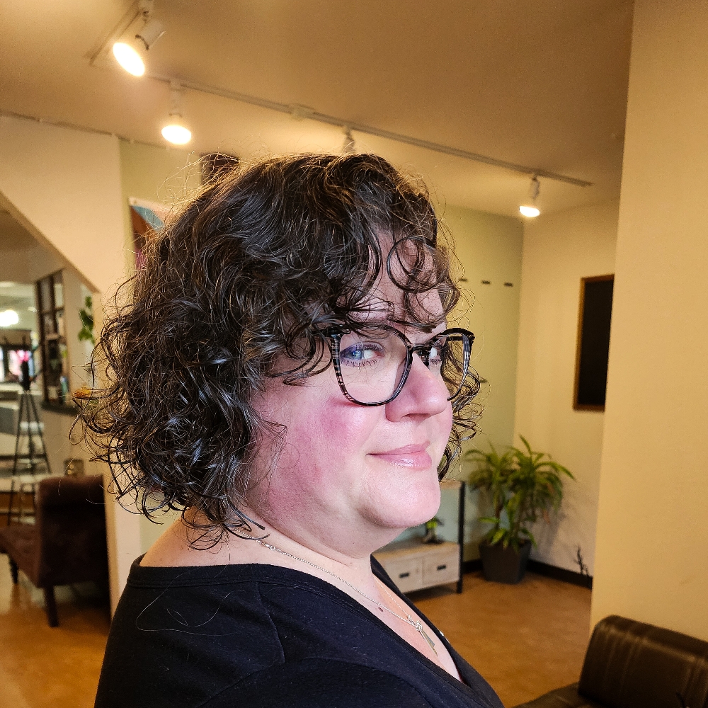Curly Cut