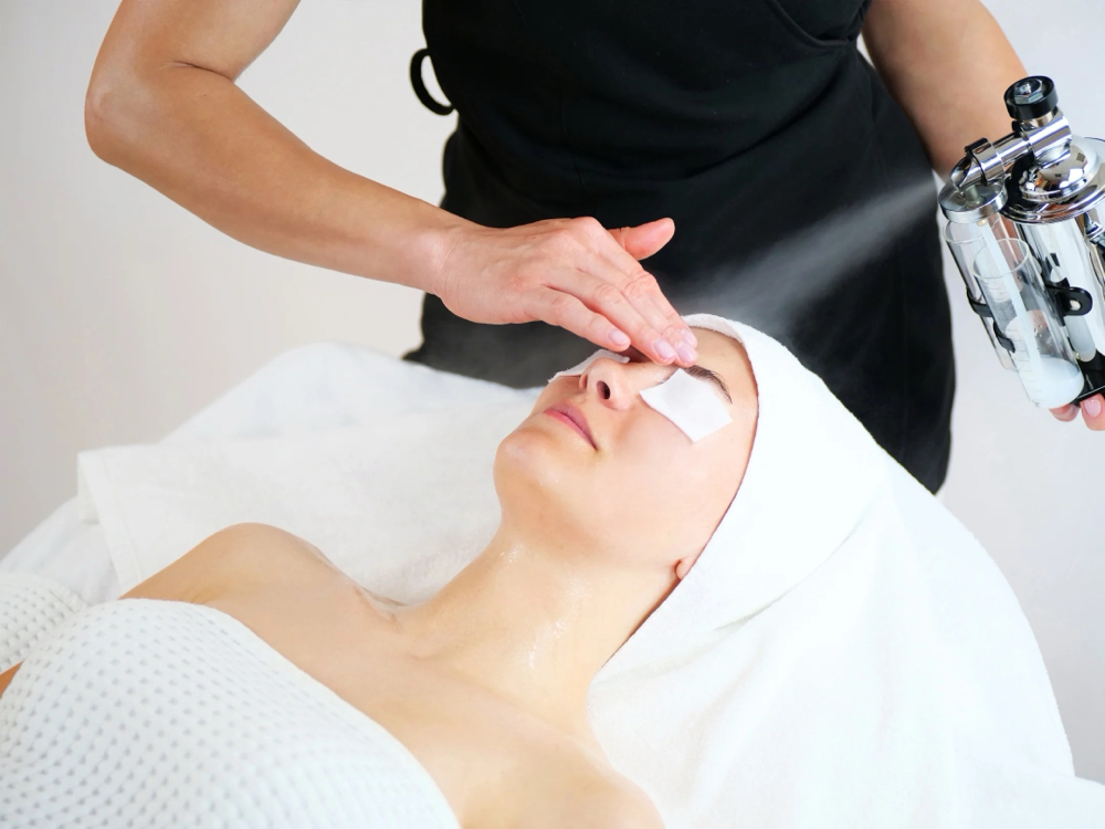 Yonka Hydration Facial at Maggie Reese’s Spa Retreat in Ca, CA