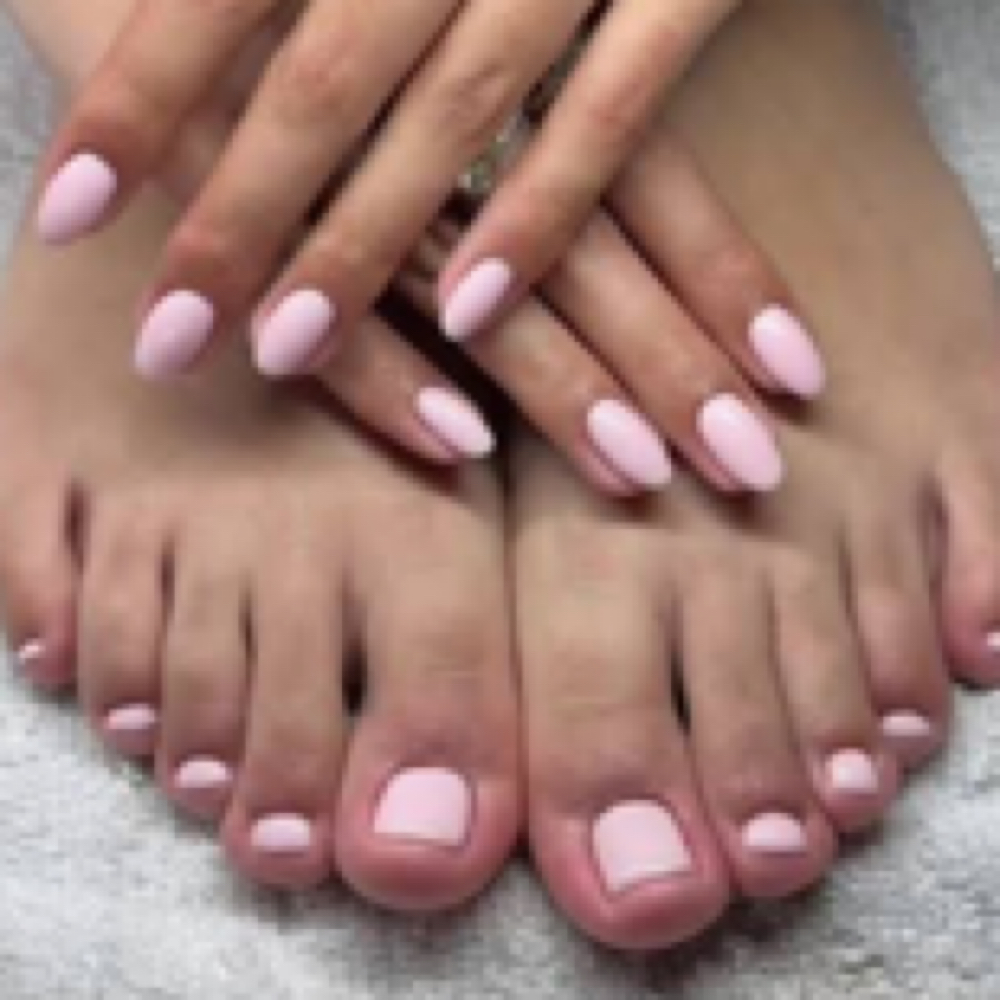 Monthly Membership Dip Mani &Pedi at 7 1 8 Beauty Bar in Hoboken, NJ
