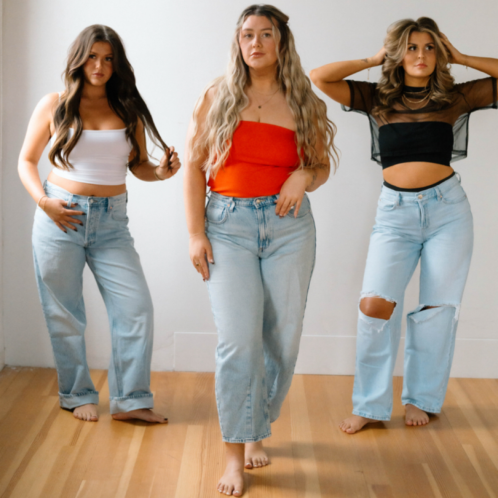 custom spray tan at Tanned by Chloe in Des Moines, IA