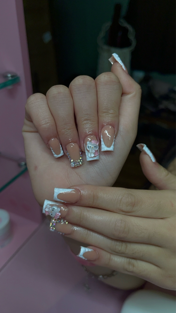 Medium Nails
