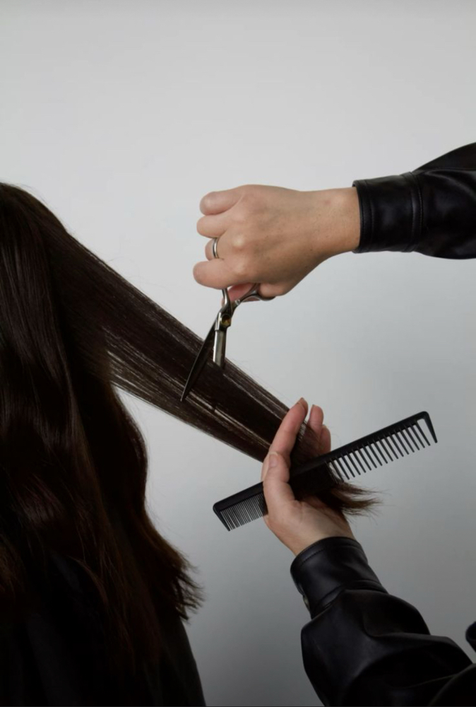 Womens Signature Hair Cut