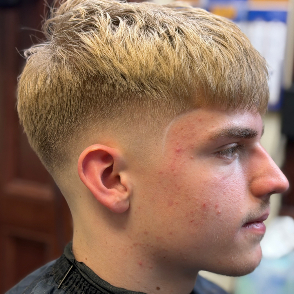 HAIRCUT(6 &⬆️)‼️PLZ Read Desc‼️