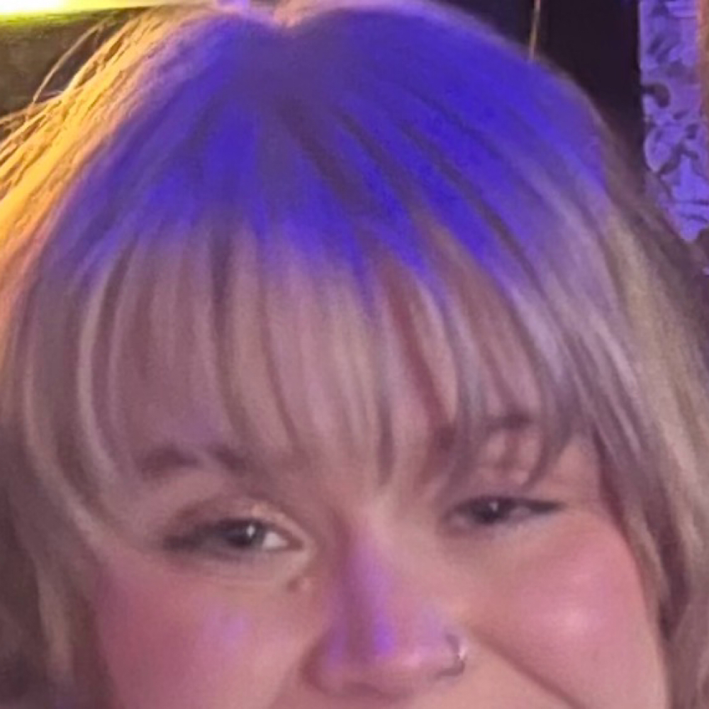 Bang Trim (no style&shampoo) at Jacquesi 2.0 Salon in Mendota, IL