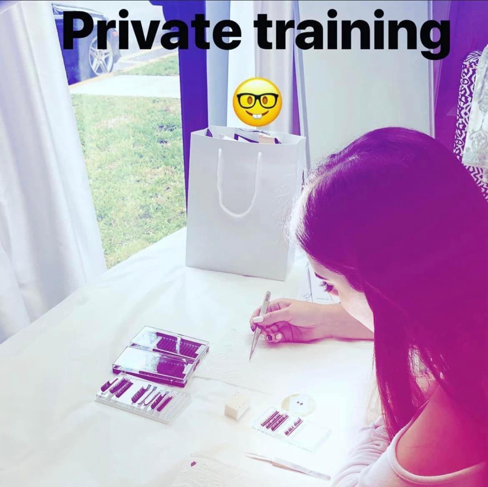 1X1 Eyelash Extension Class