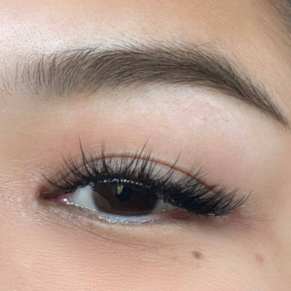 V Day Special Volume Full Set 💋 at Taa Lashes in San Diego, CA