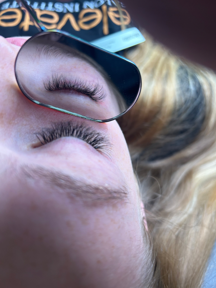 Hybrid Lash Extensions