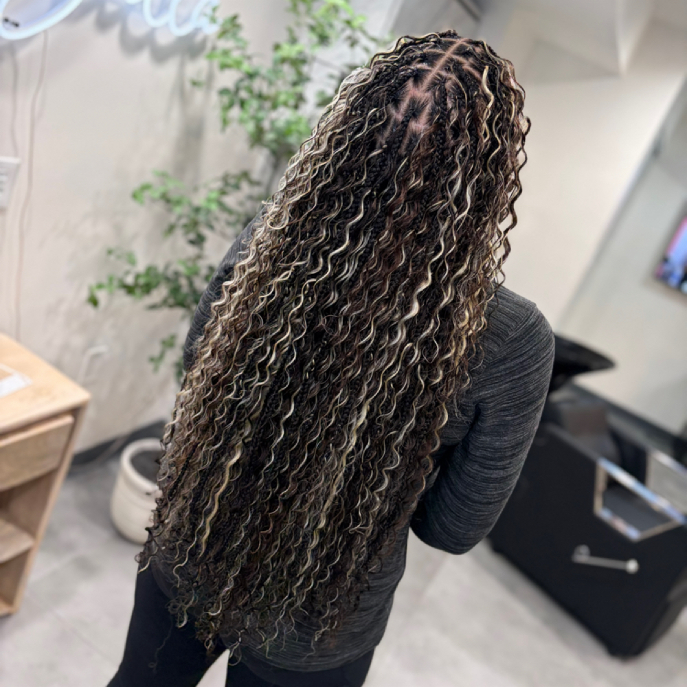 SMEDIUM BORA BORA BRAIDS w/ Arly at Thrive Hair Studio in Lancaster, PA